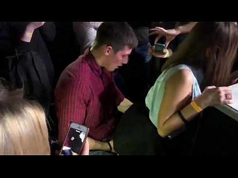 ❤️ Tõeline seks vene ööklubis. 18-aastane vene tüdruk anusesse ja tuppe keppimine ööklubis ❤❌ Vene porno at us ﹏